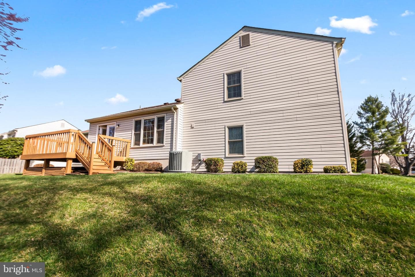 9005 Penn Manor Court photo 35