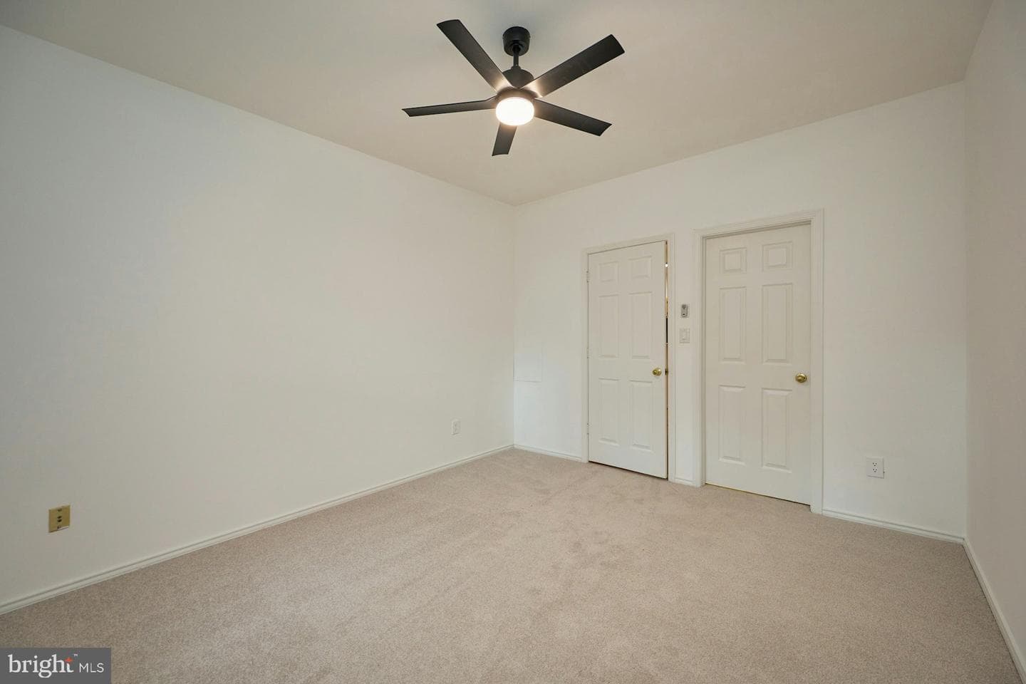 4413 Fair Stone Drive #105 photo 24
