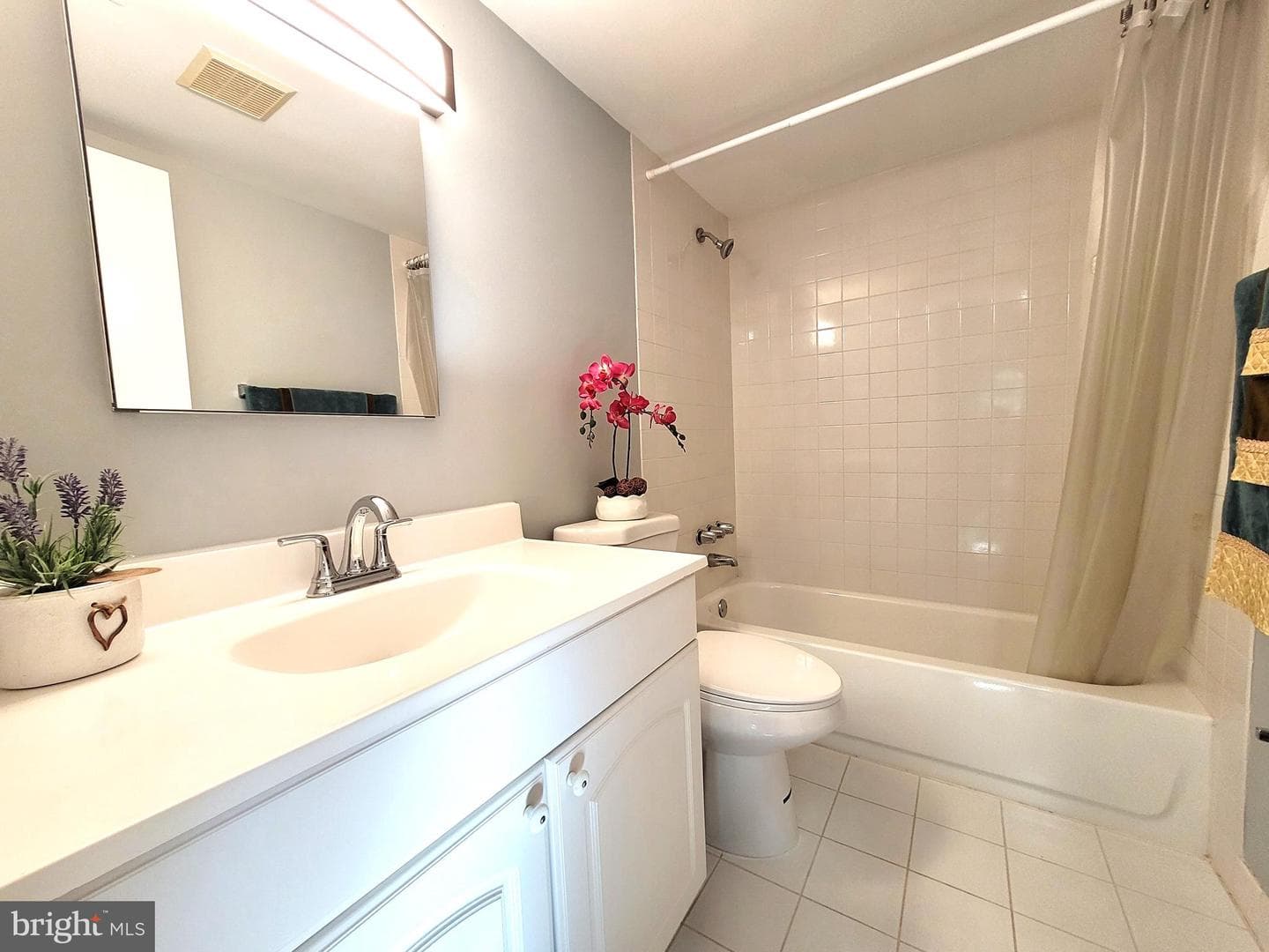 9800 Kingsbridge Drive #2 photo 21