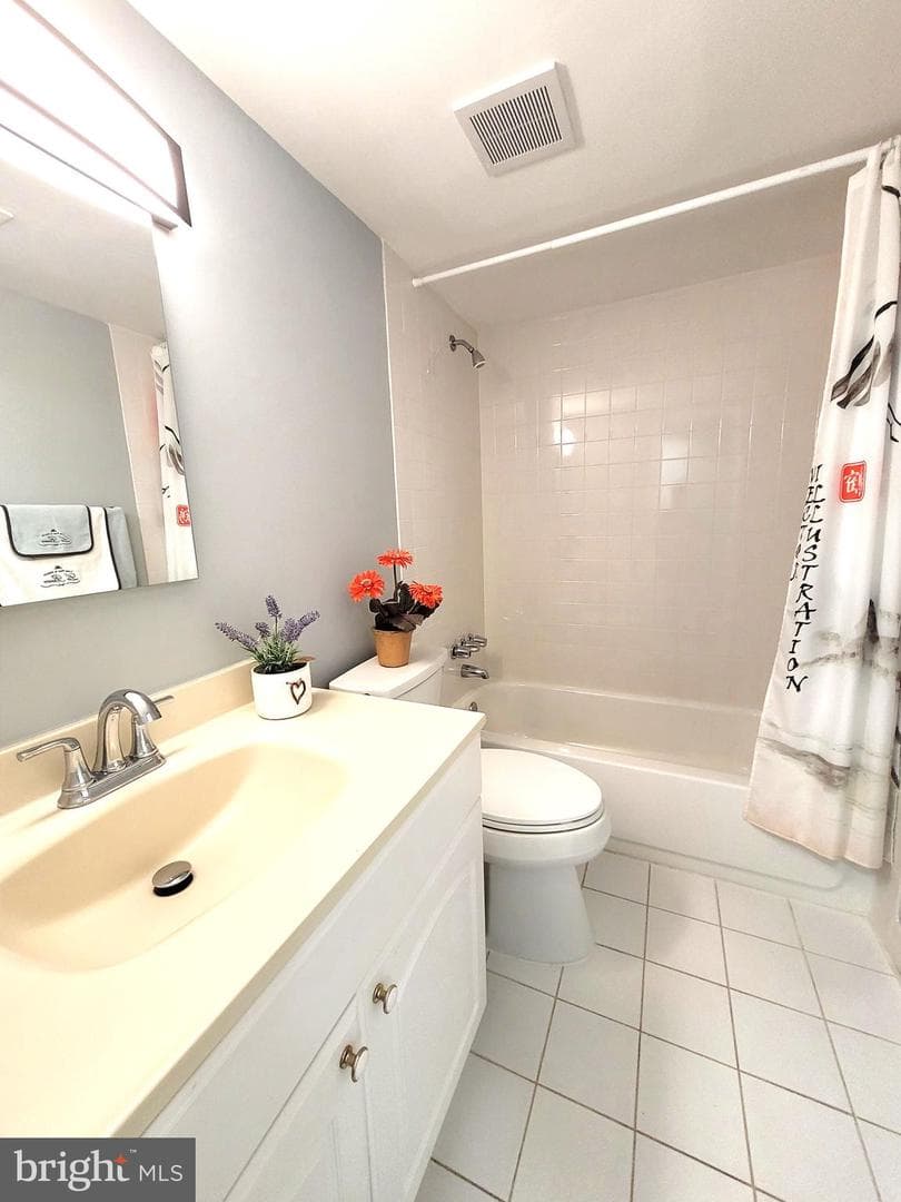 9800 Kingsbridge Drive #2 photo 31