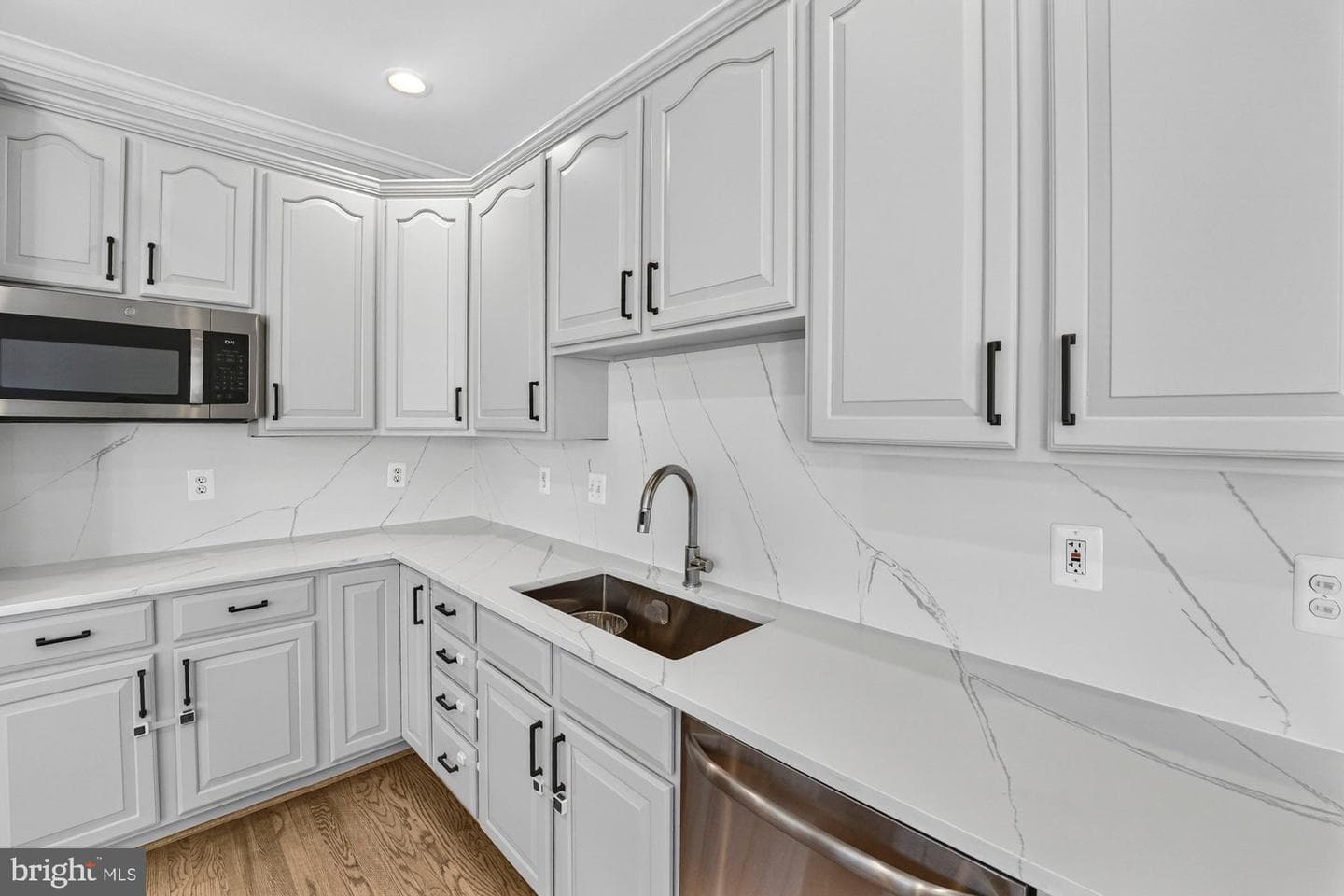 1807 Brentridge Street photo 15