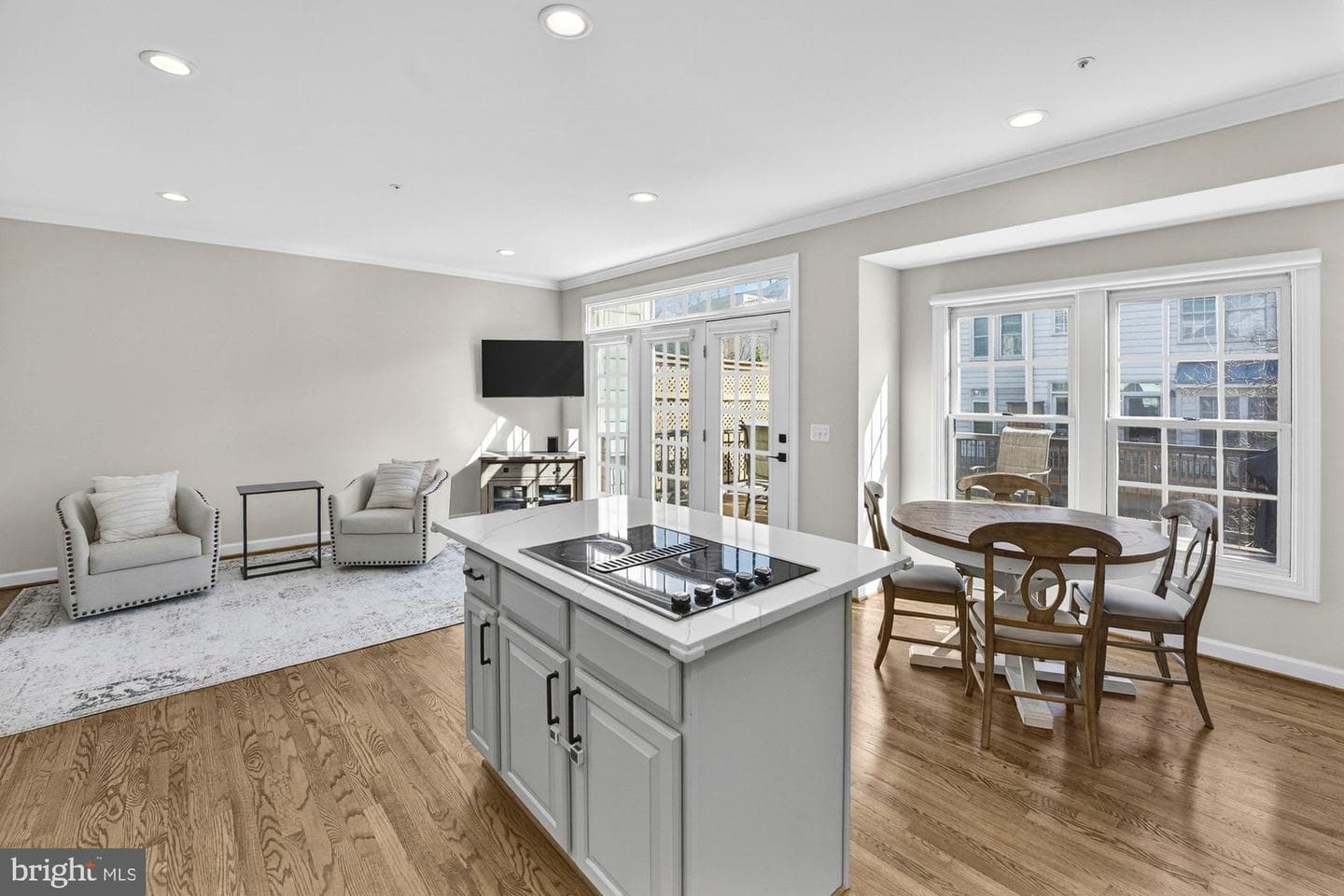 1807 Brentridge Street photo 16