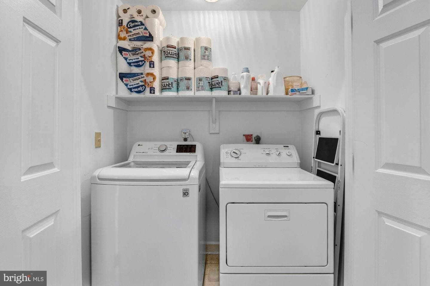 1807 Brentridge Street photo 53