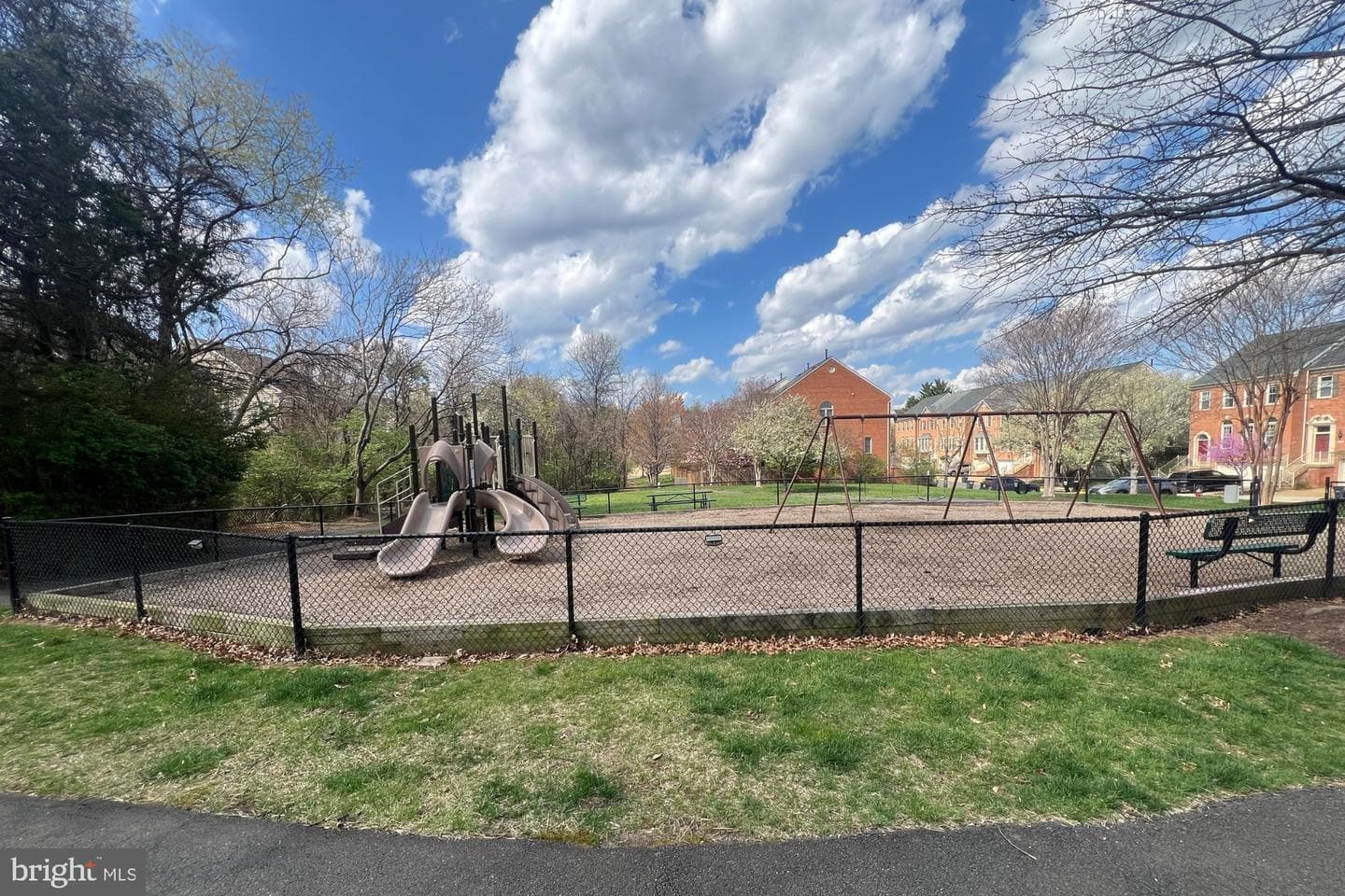 1807 Brentridge Street photo 86