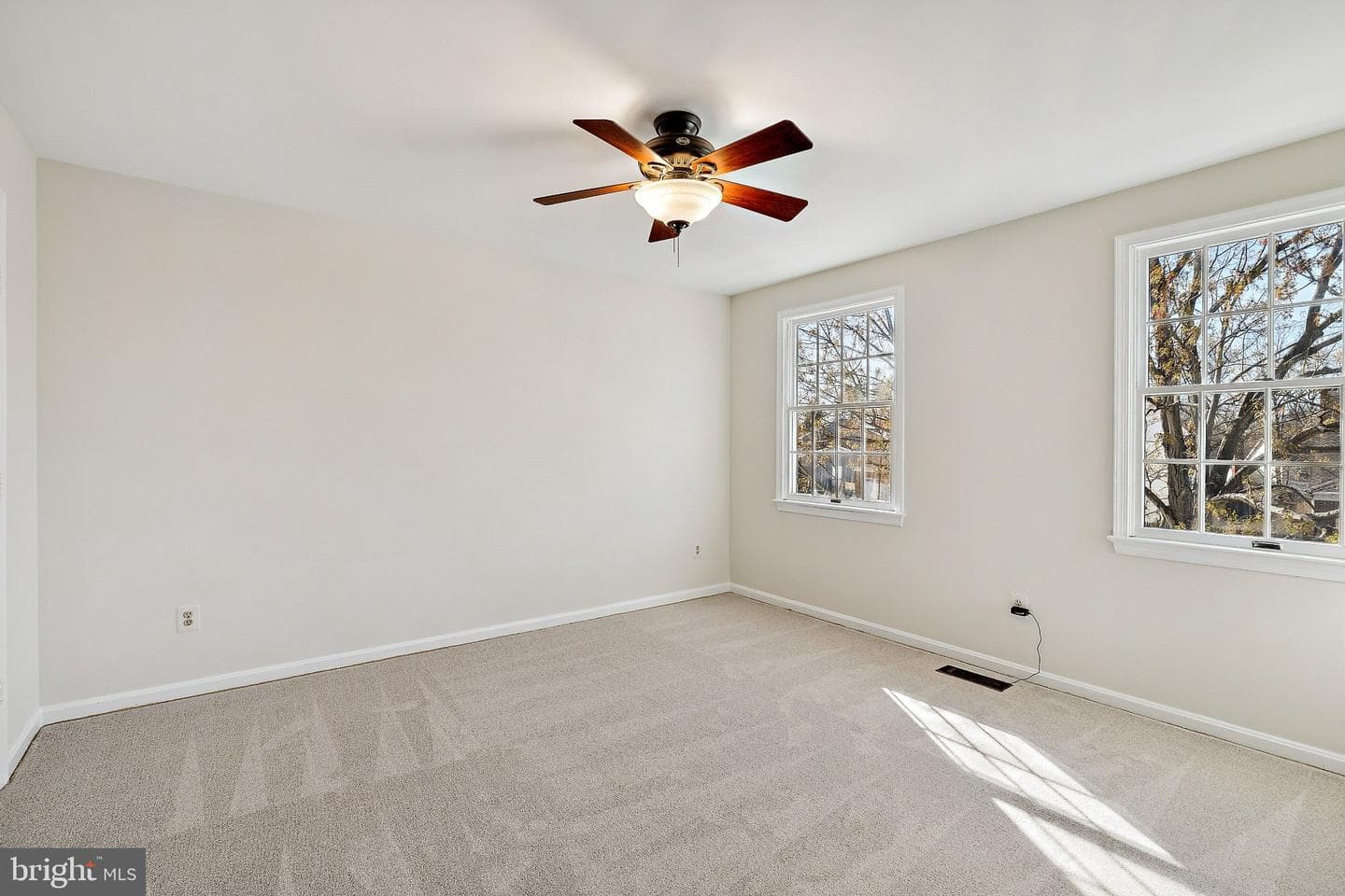 6909 Confederate Ridge Lane photo 34
