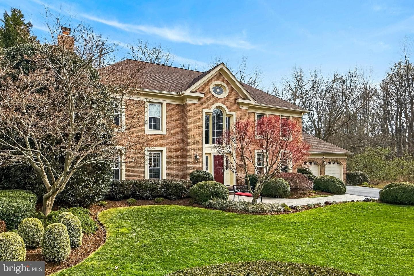 9527 Crosspointe Drive photo 2