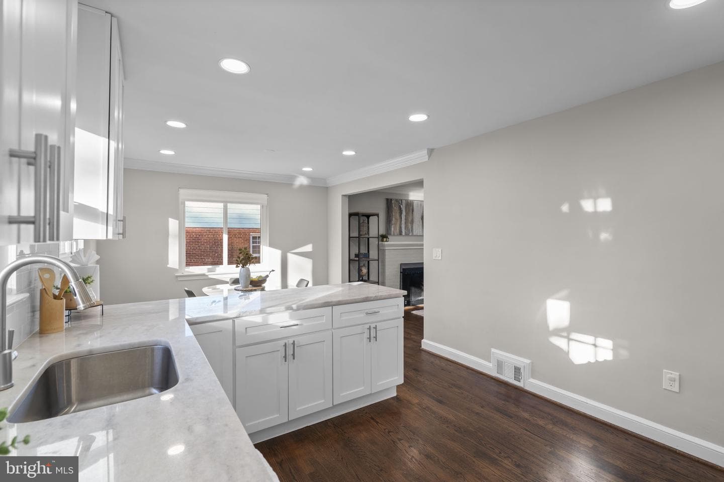 3404 Haven Place photo 13