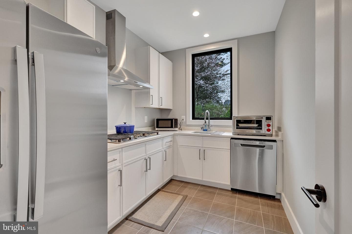 1100 Balls Hill Road photo 29
