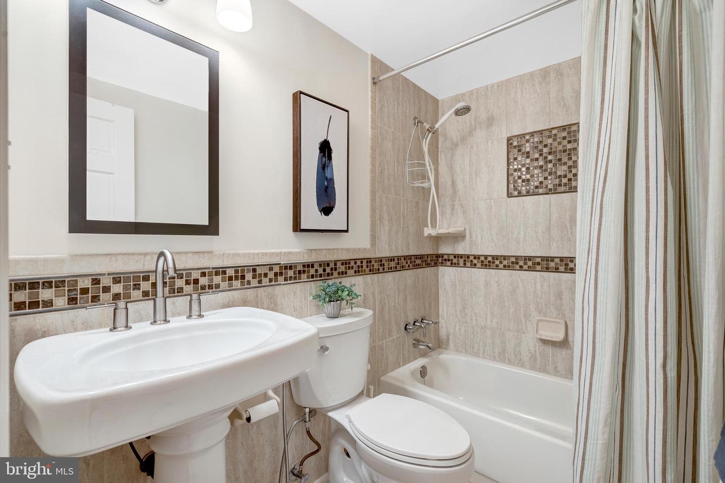 10424 Collingham Drive photo 34