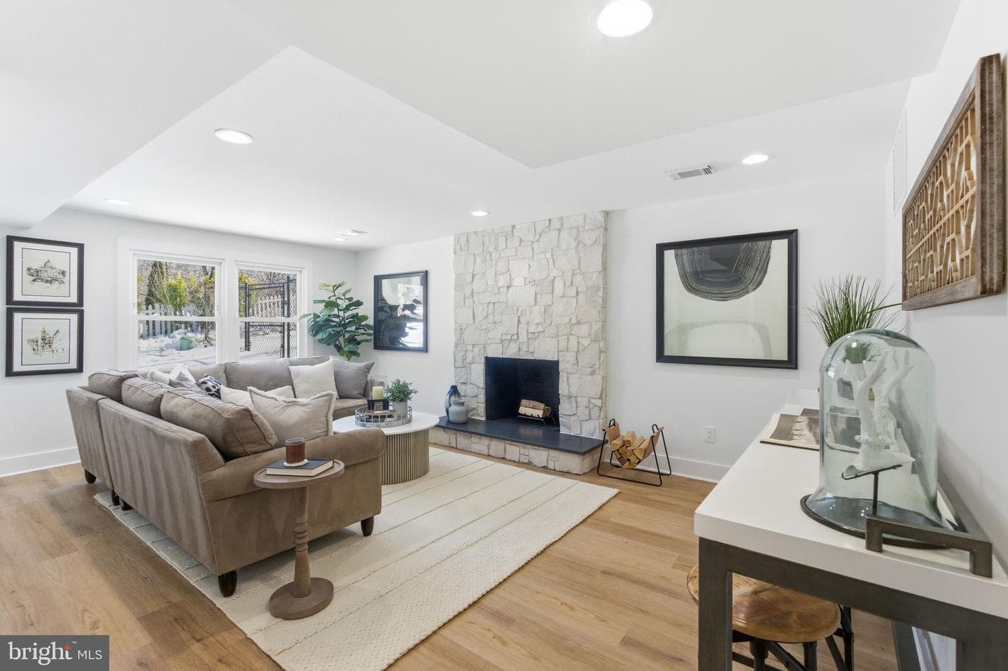 8615 Kerry Lane photo 33