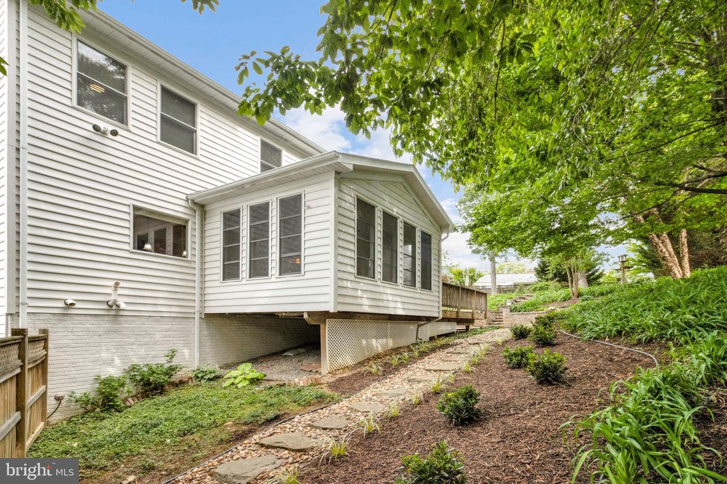 6312 Maryview Street photo 92