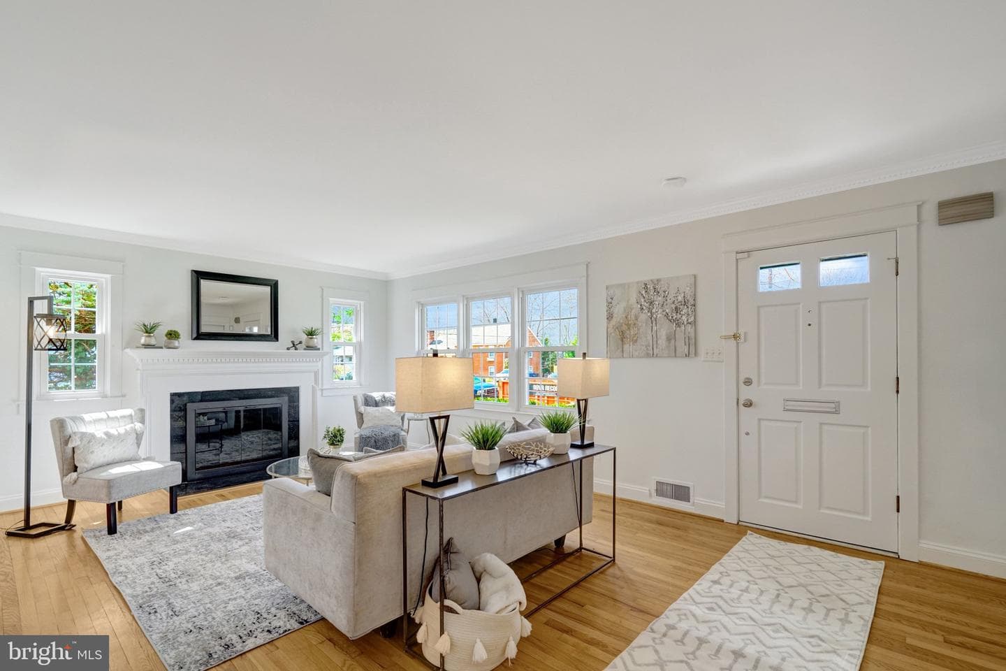 1012 Croton Drive photo 6