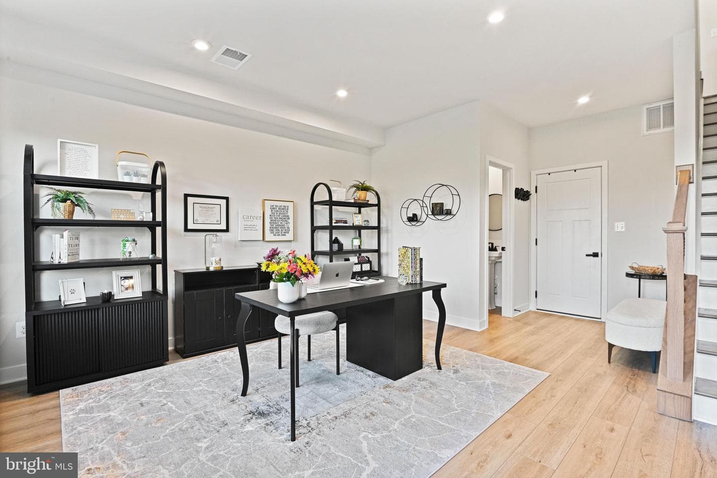 14008 Airfoil Road photo 6