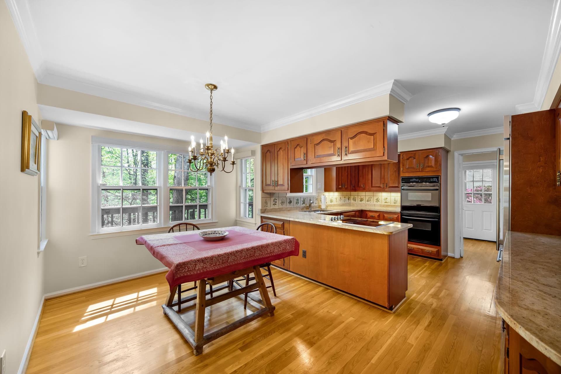 718 Ridge Drive photo 25