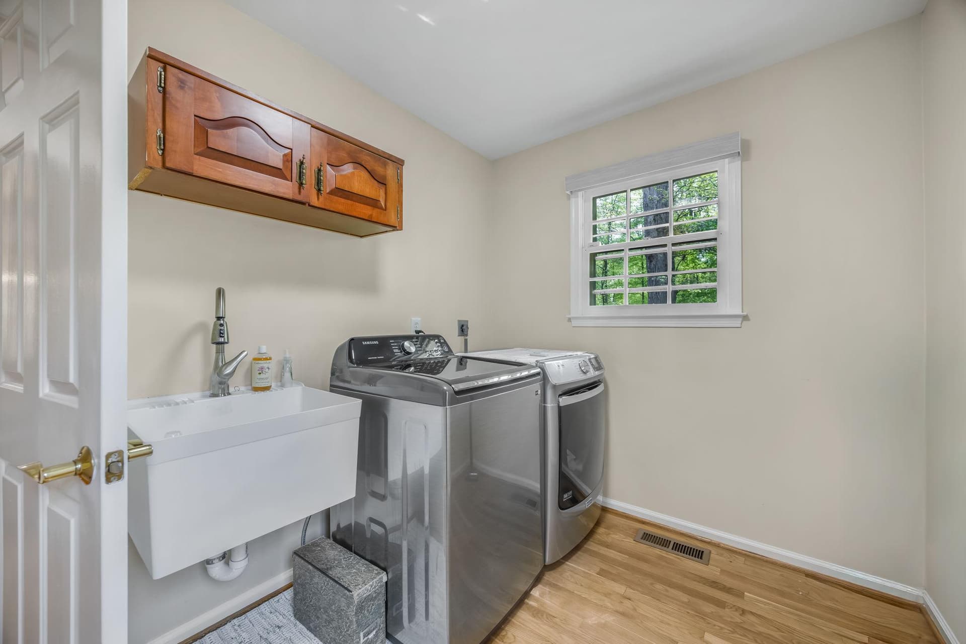 718 Ridge Drive photo 33