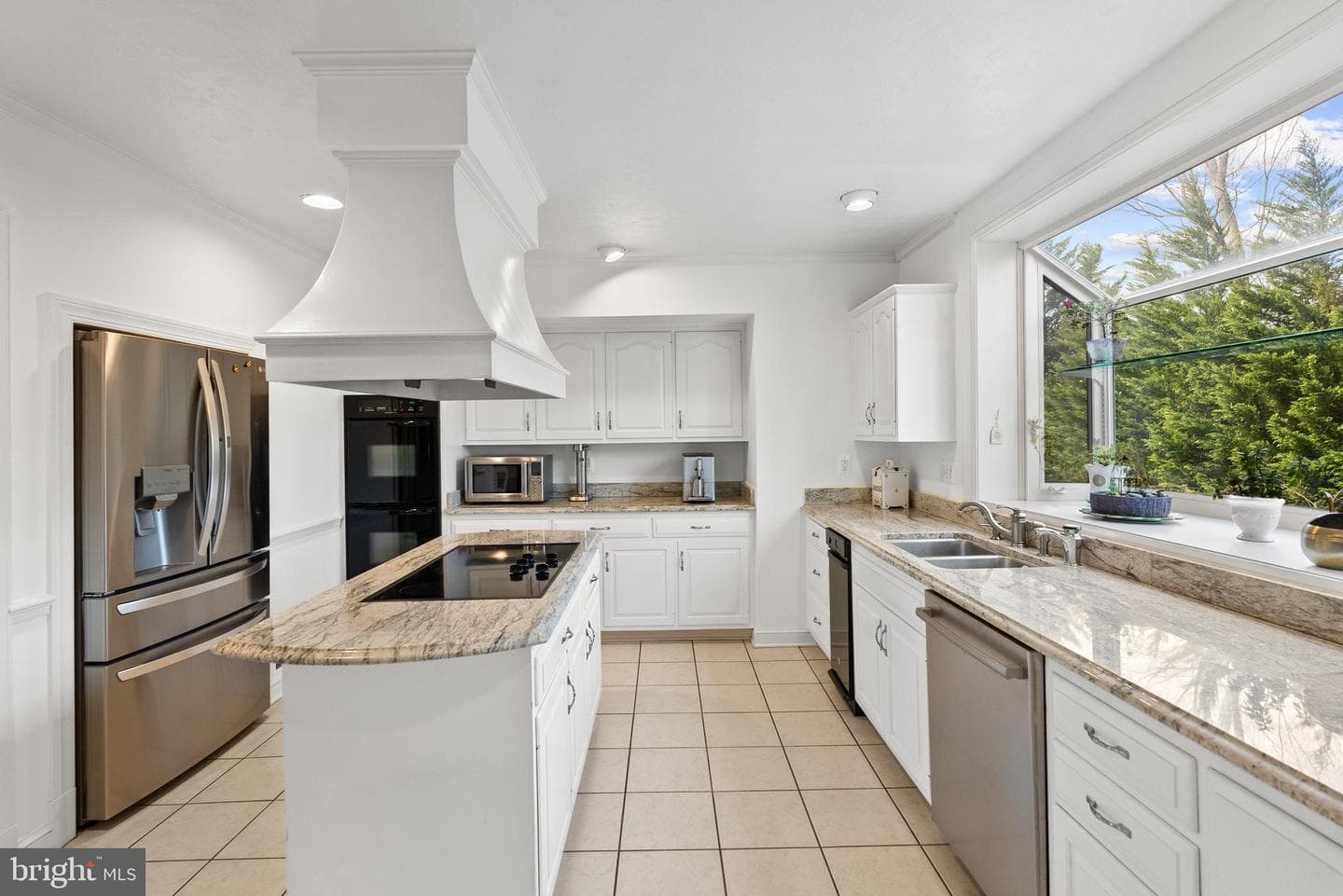 644 Live Oak Drive photo 8