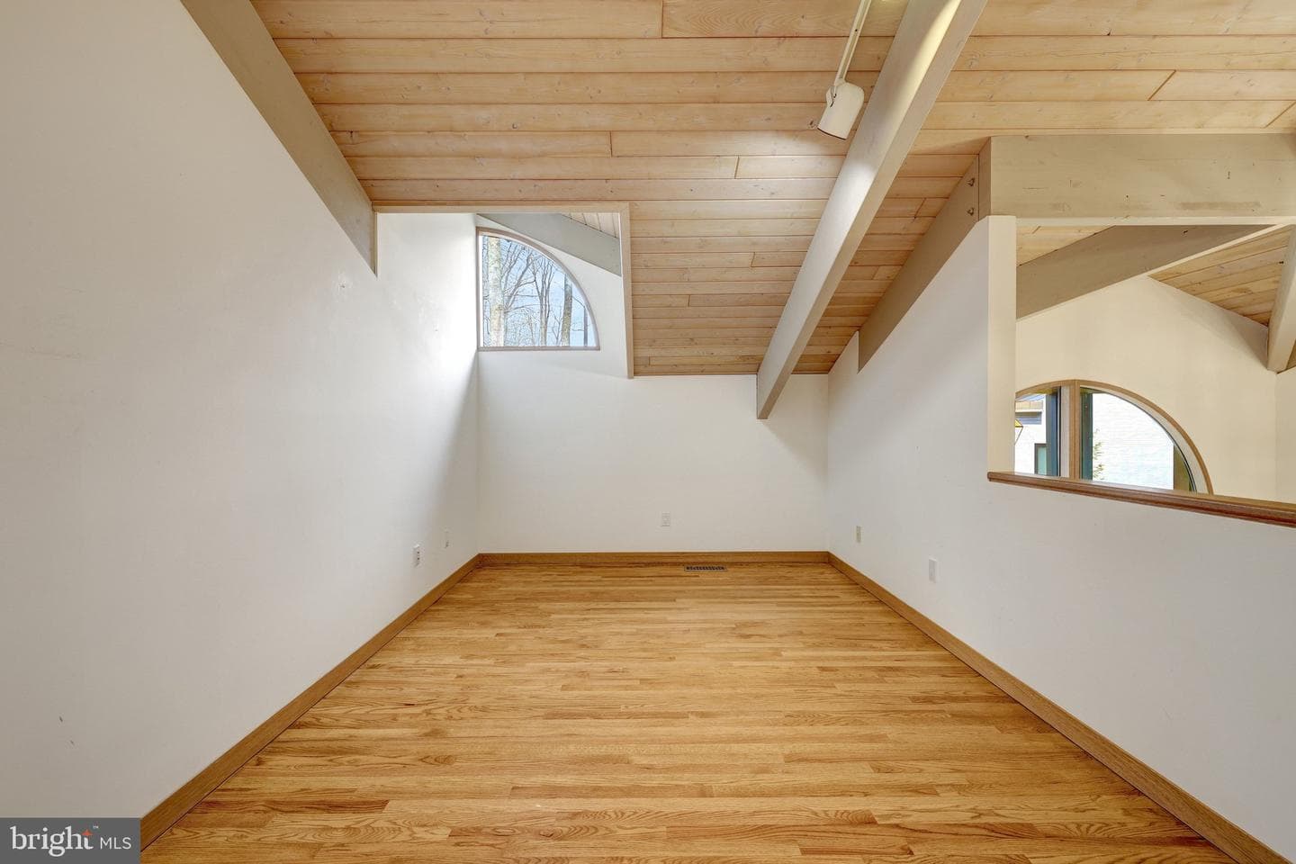 8620 Polk Street photo 48