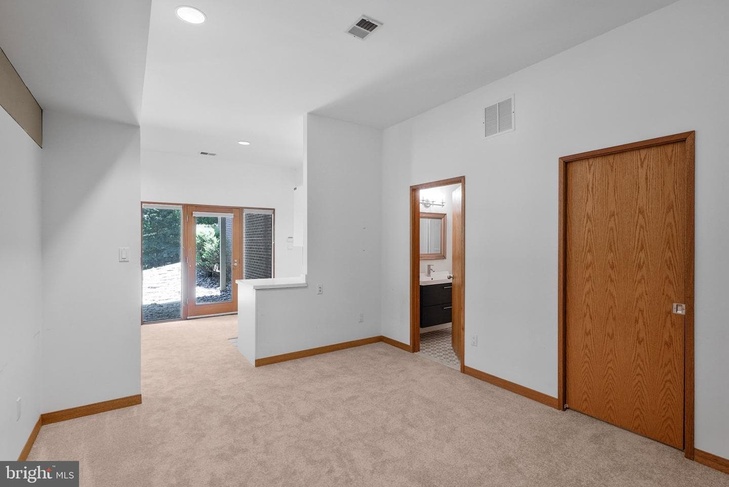 8620 Polk Street photo 60