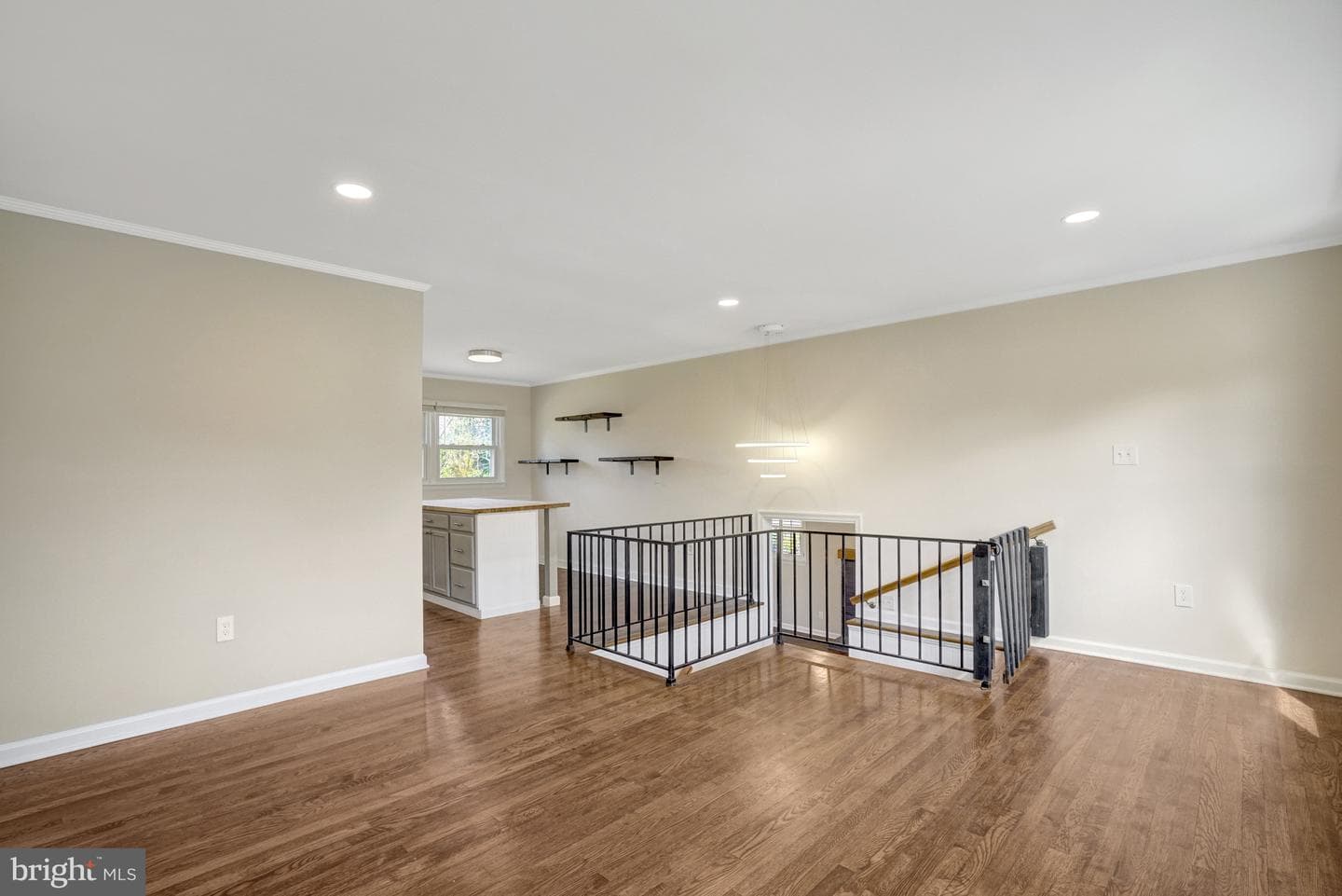 8206 Ackley Street photo 8