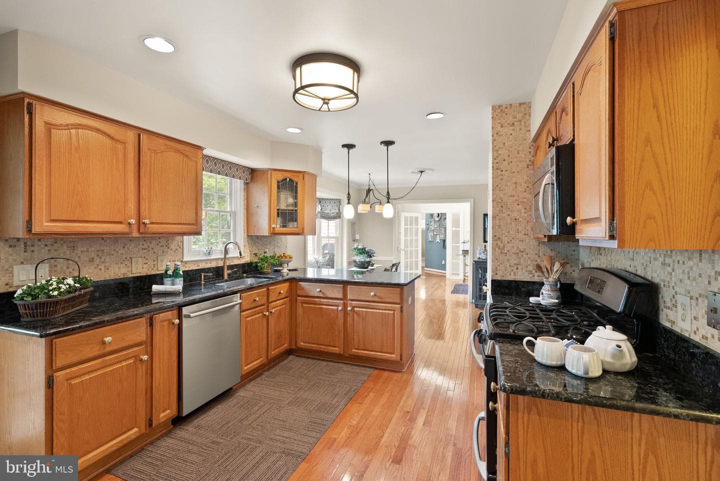 813 Lunenburg Road photo 22
