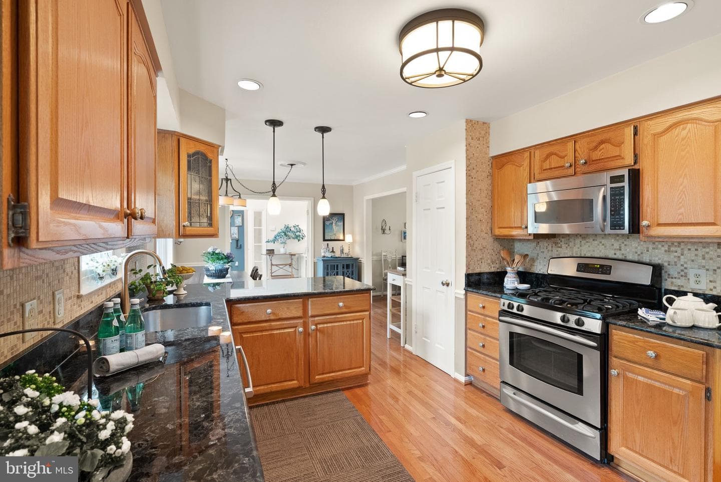 813 Lunenburg Road photo 24