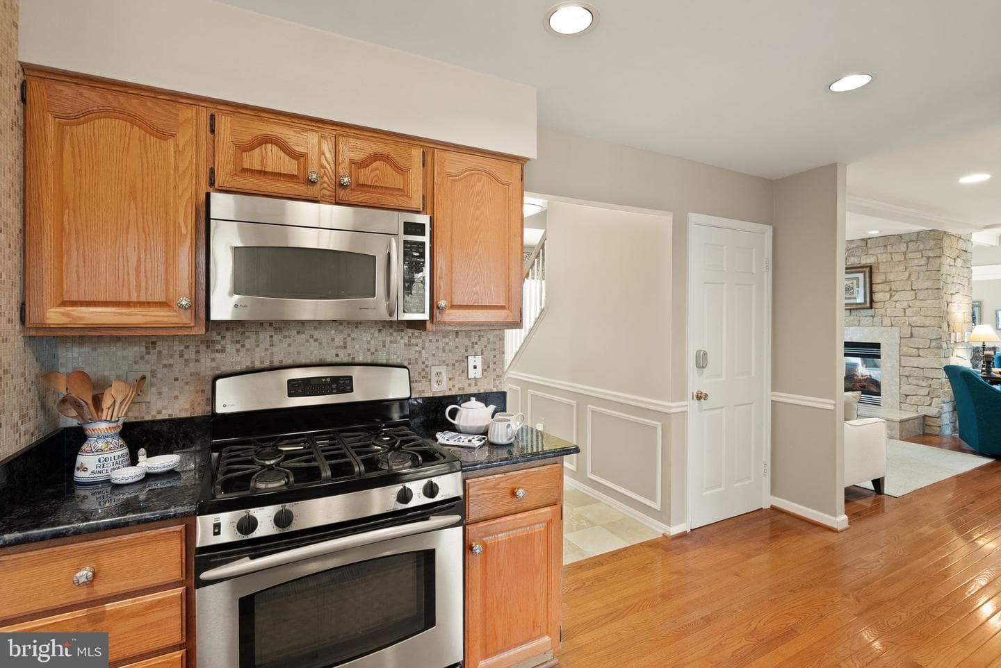 813 Lunenburg Road photo 25