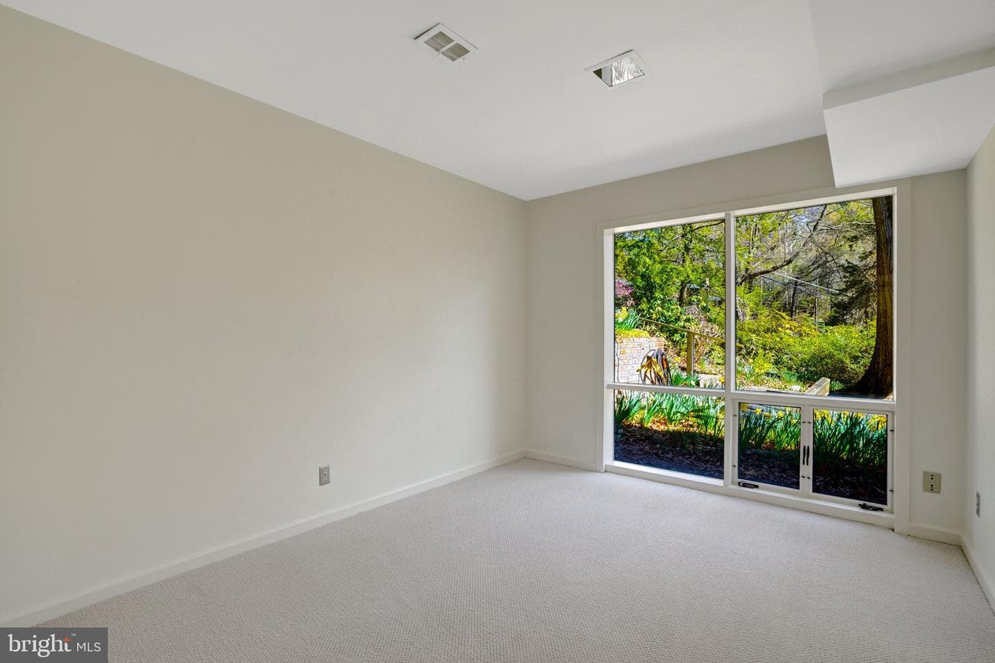 7400 Rebecca Drive photo 36