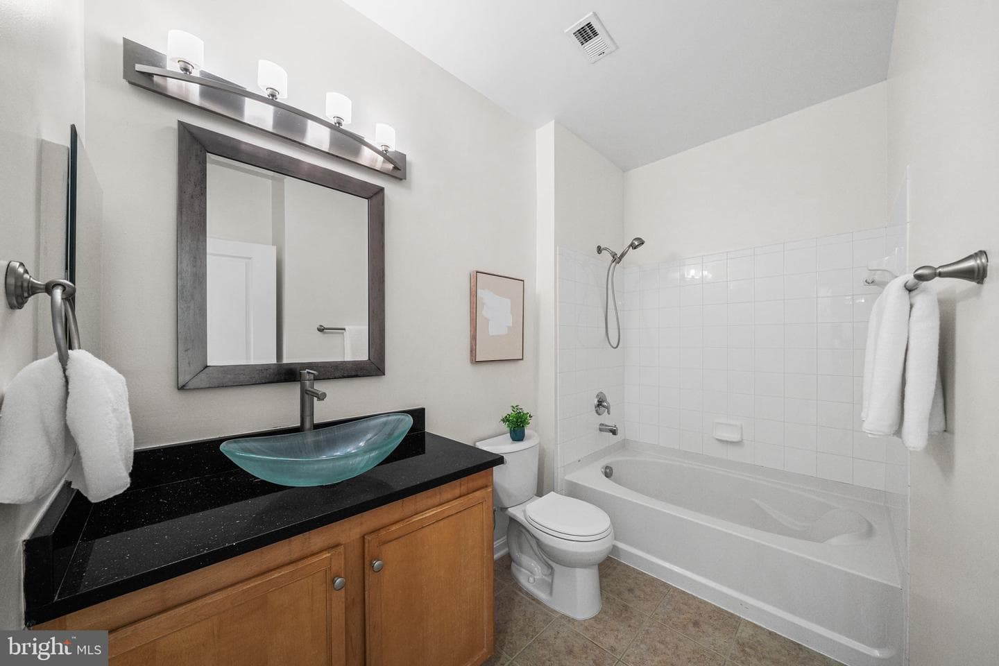 2665 Prosperity Avenue #231 photo 15