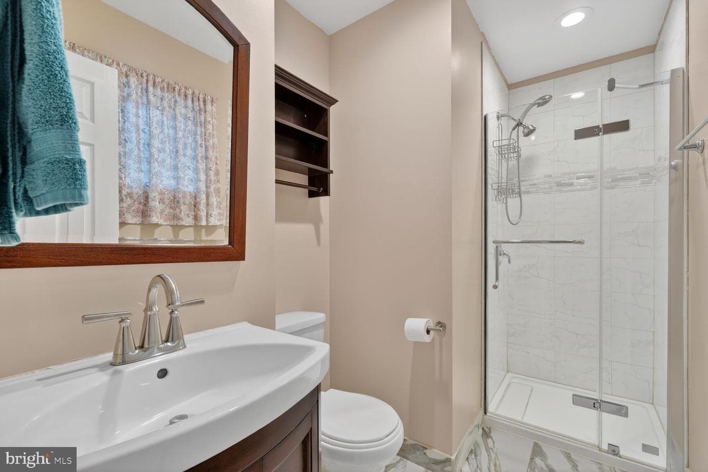 4406 Roundhill Road photo 23