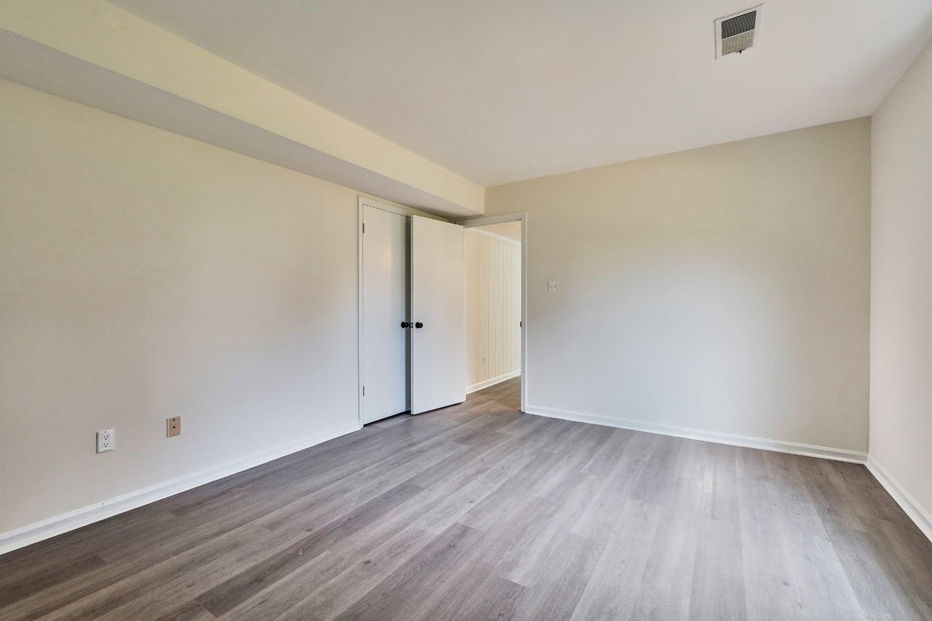 1348 Stokley Way photo 15
