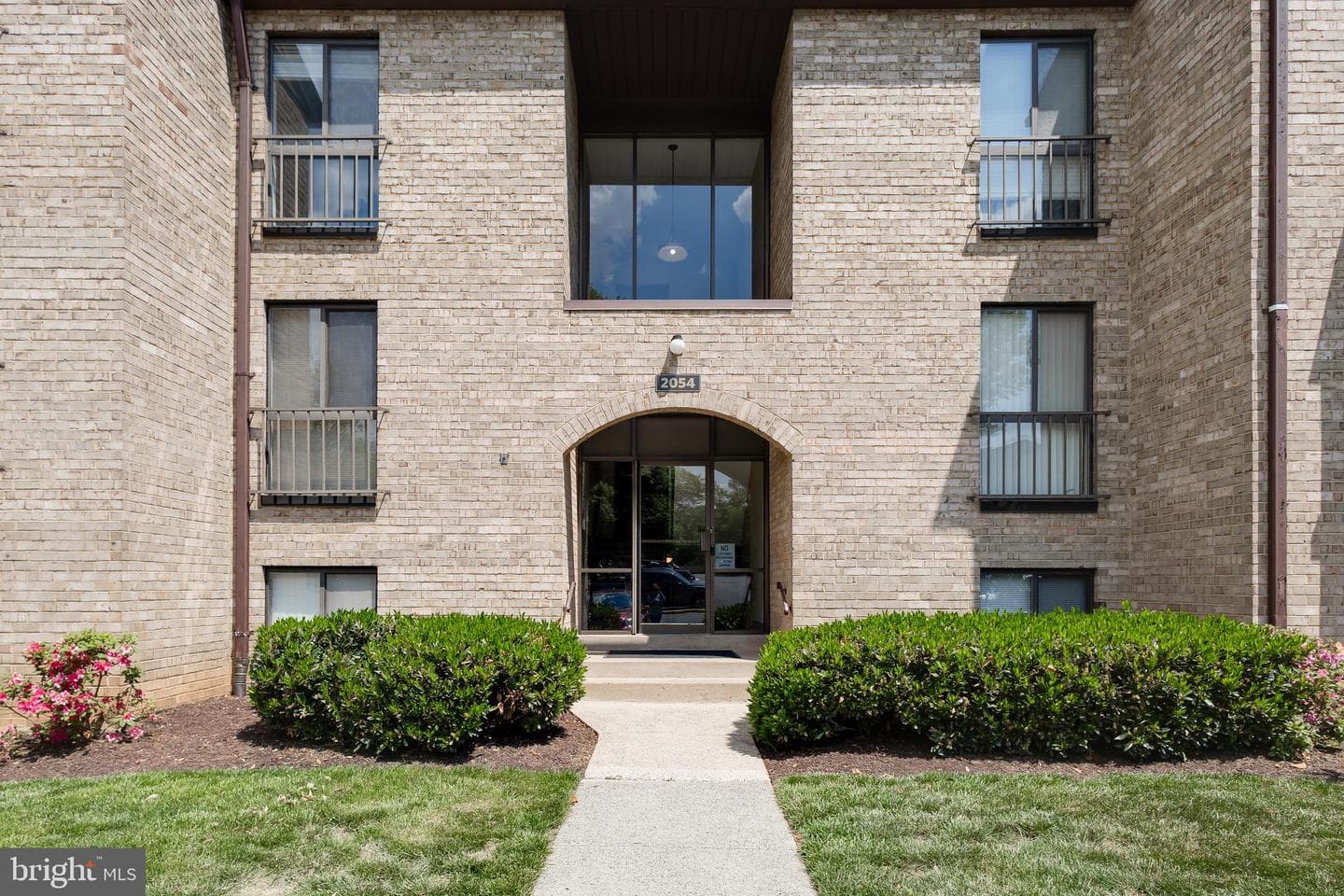 2054 Royal Fern Court #24/21b photo 3