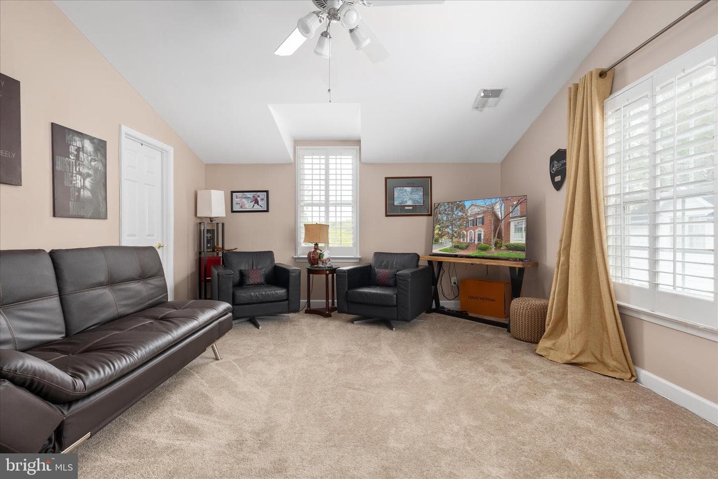 1401 Buena Vista Avenue photo 39