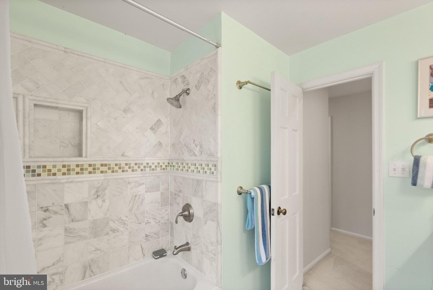 11809 Wayland Street photo 49