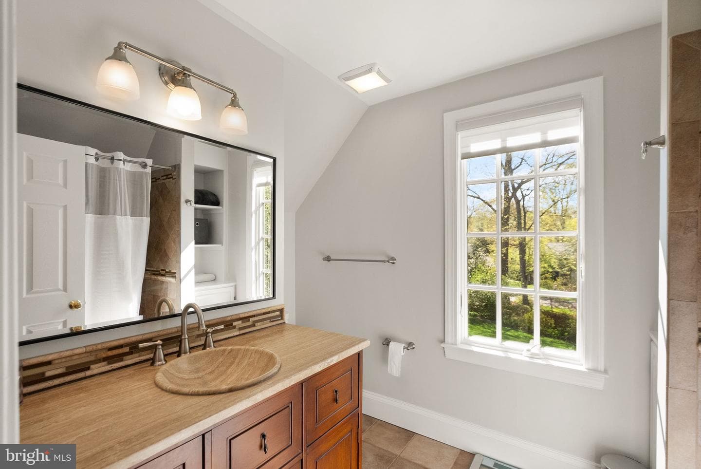 11809 Wayland Street photo 61