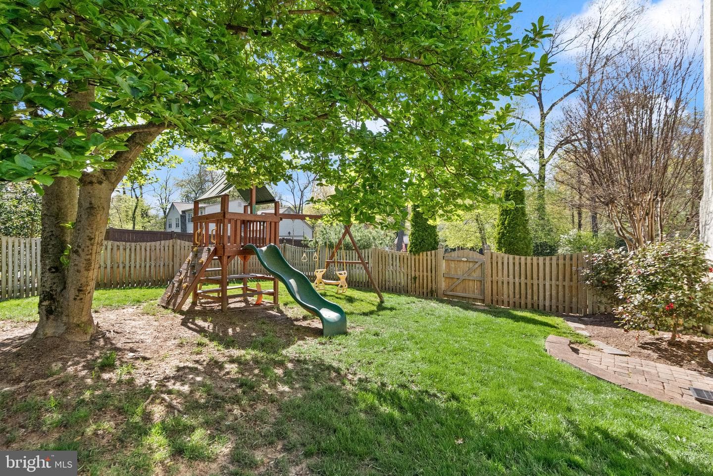 11809 Wayland Street photo 81