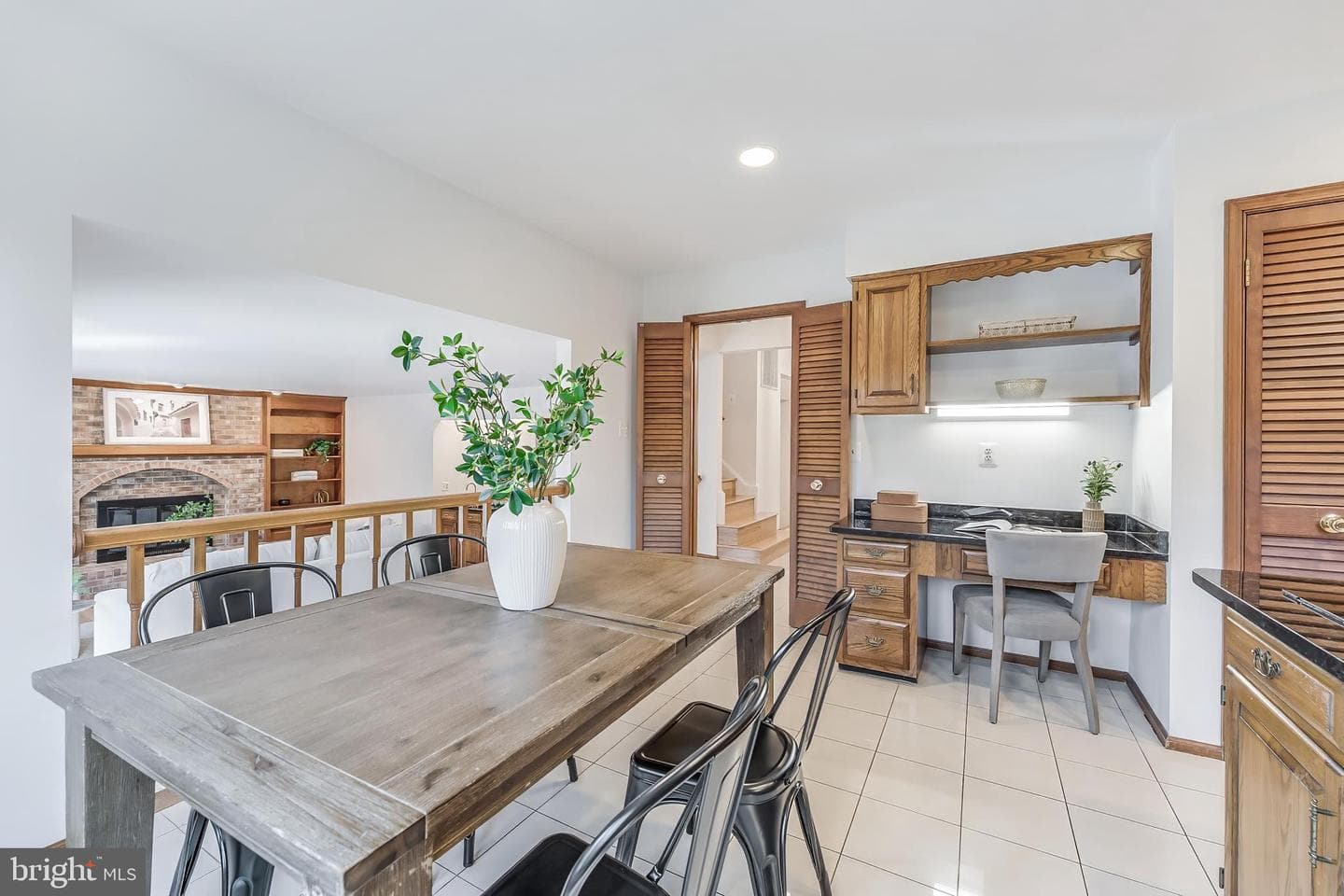 1807 Abbey Glen photo 20