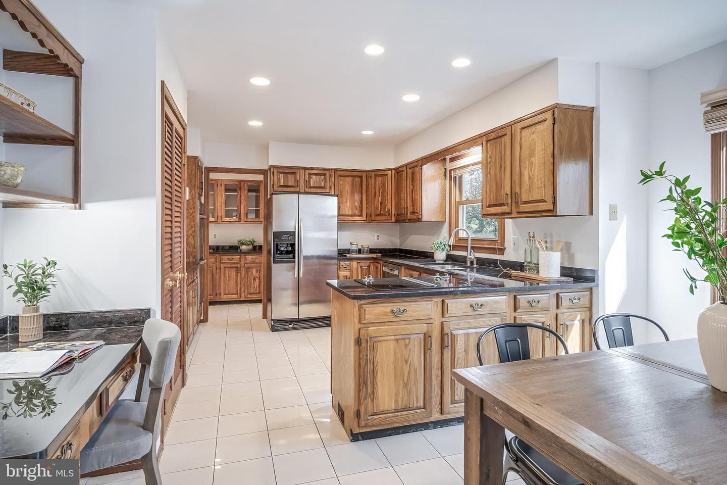 1807 Abbey Glen photo 22