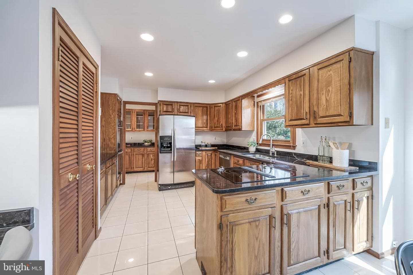 1807 Abbey Glen photo 23