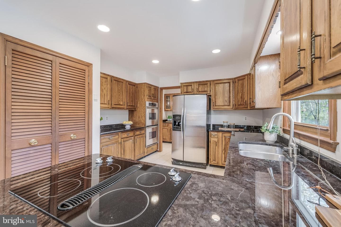 1807 Abbey Glen photo 24