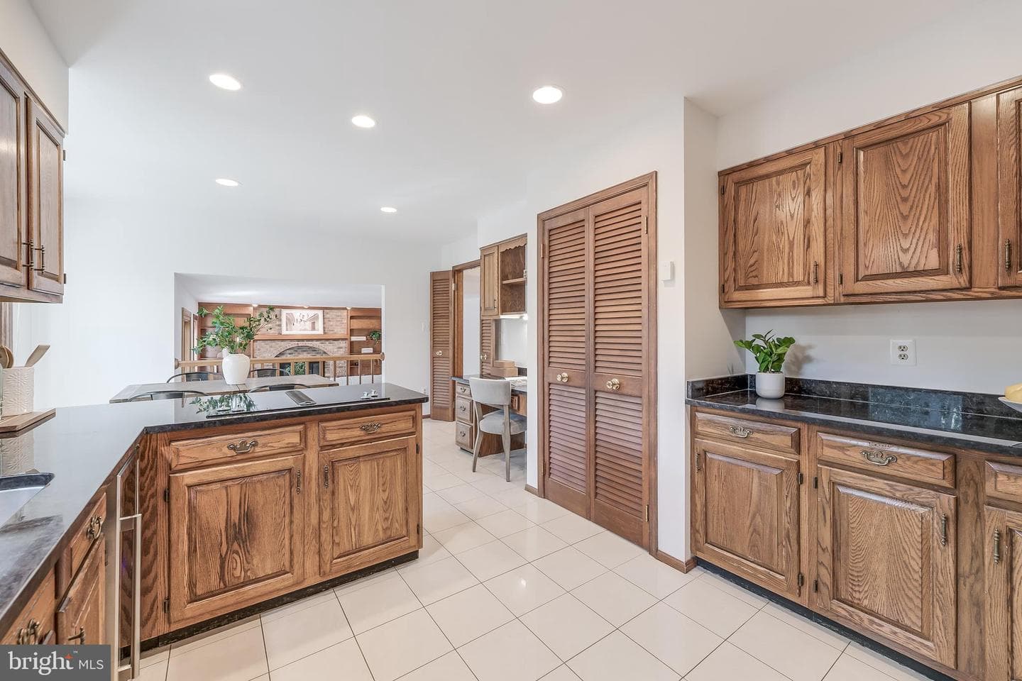 1807 Abbey Glen photo 29