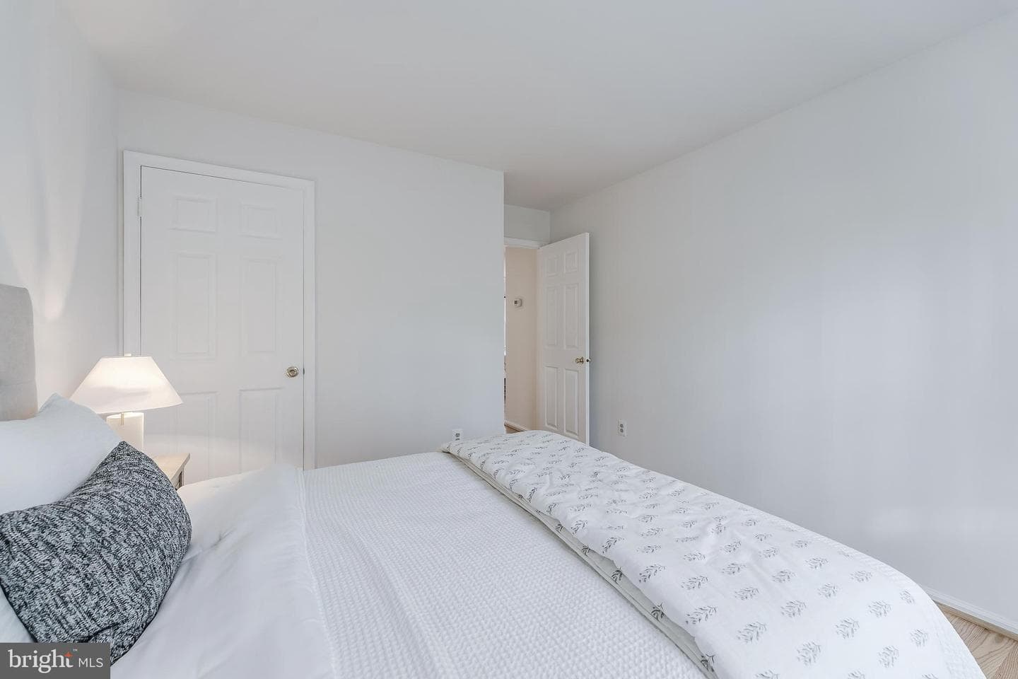 1807 Abbey Glen photo 62