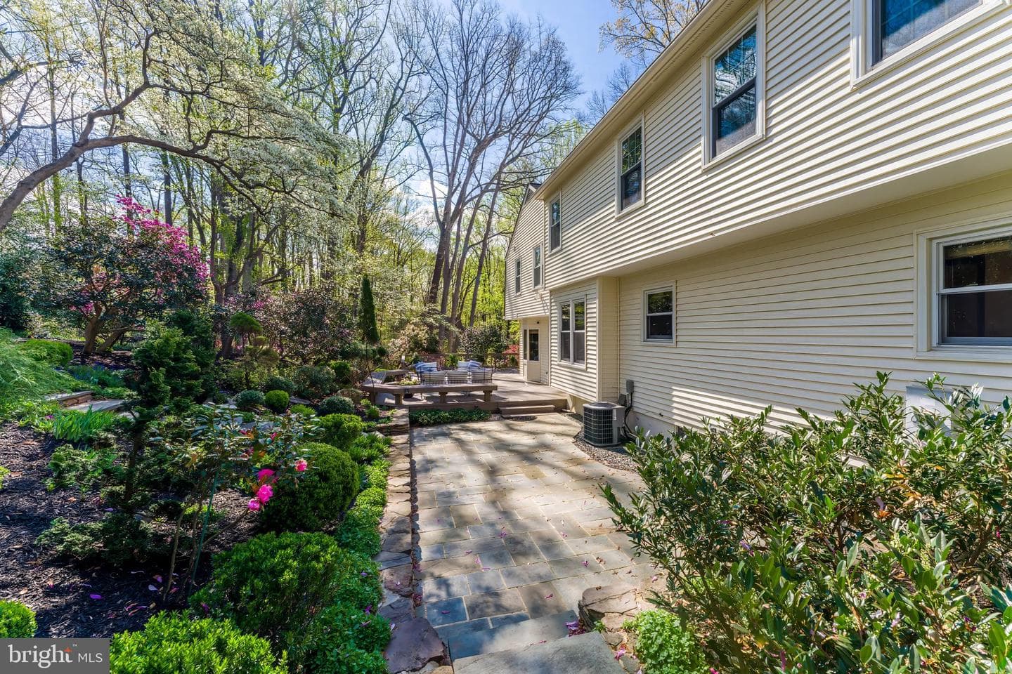 1807 Abbey Glen photo 81