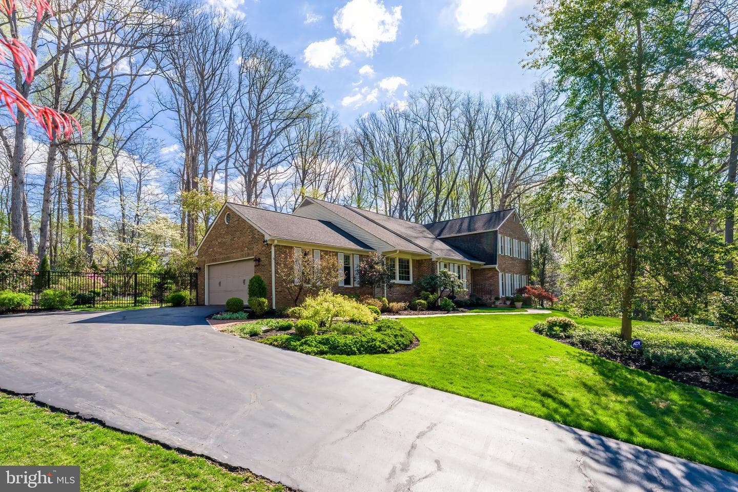 1807 Abbey Glen photo 91