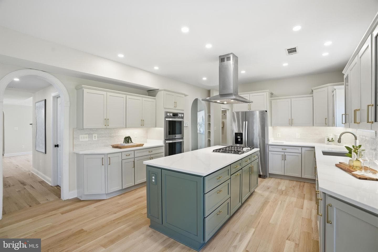 8228 Westchester Drive photo 24
