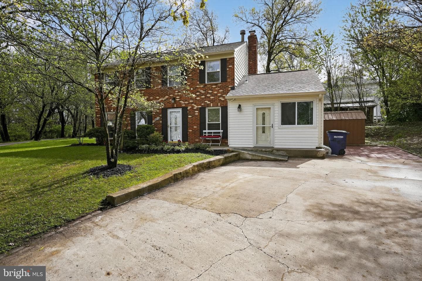 805 Mosby Hollow Drive photo 3
