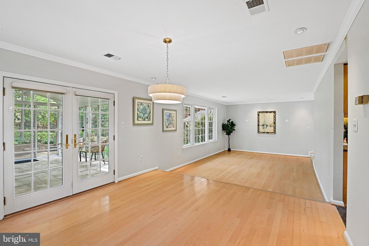 1505 Snughill Court photo 11