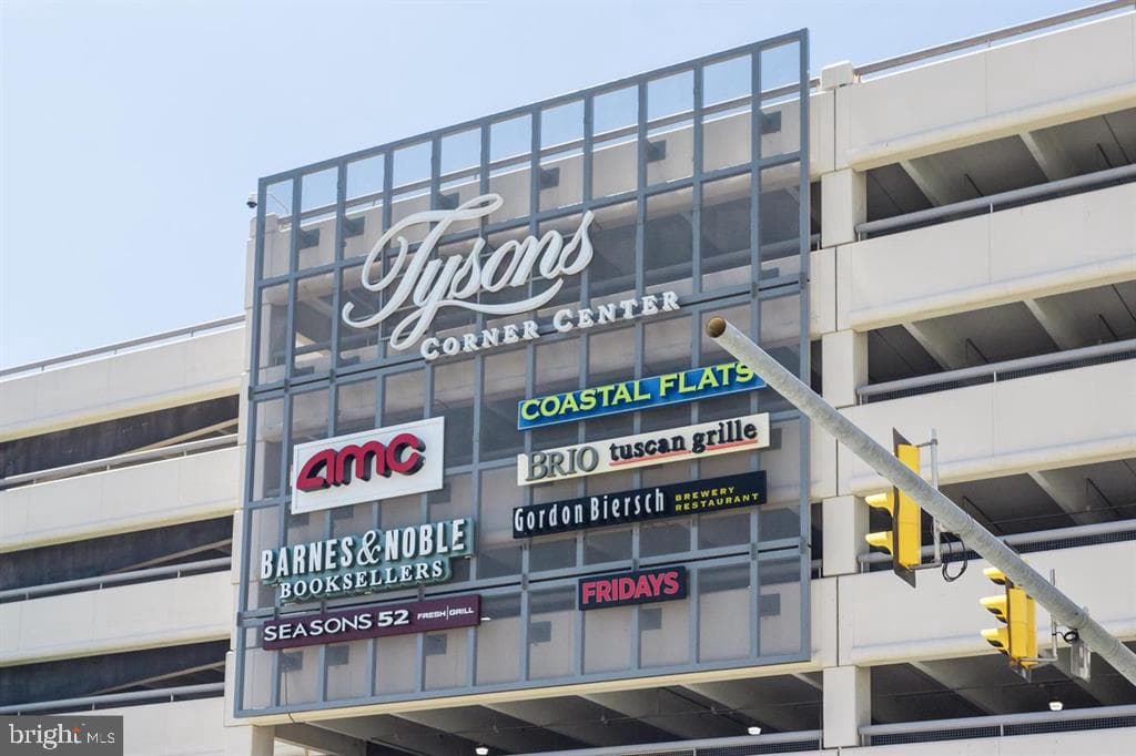 1505 Snughill Court photo 62