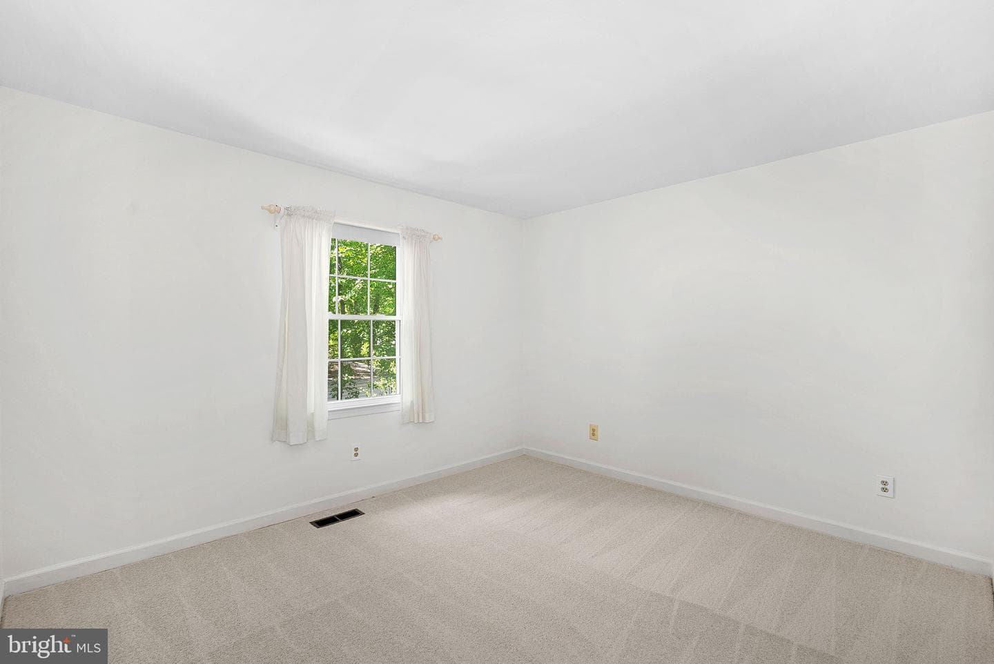 12511 Chasbarb Terrace photo 43