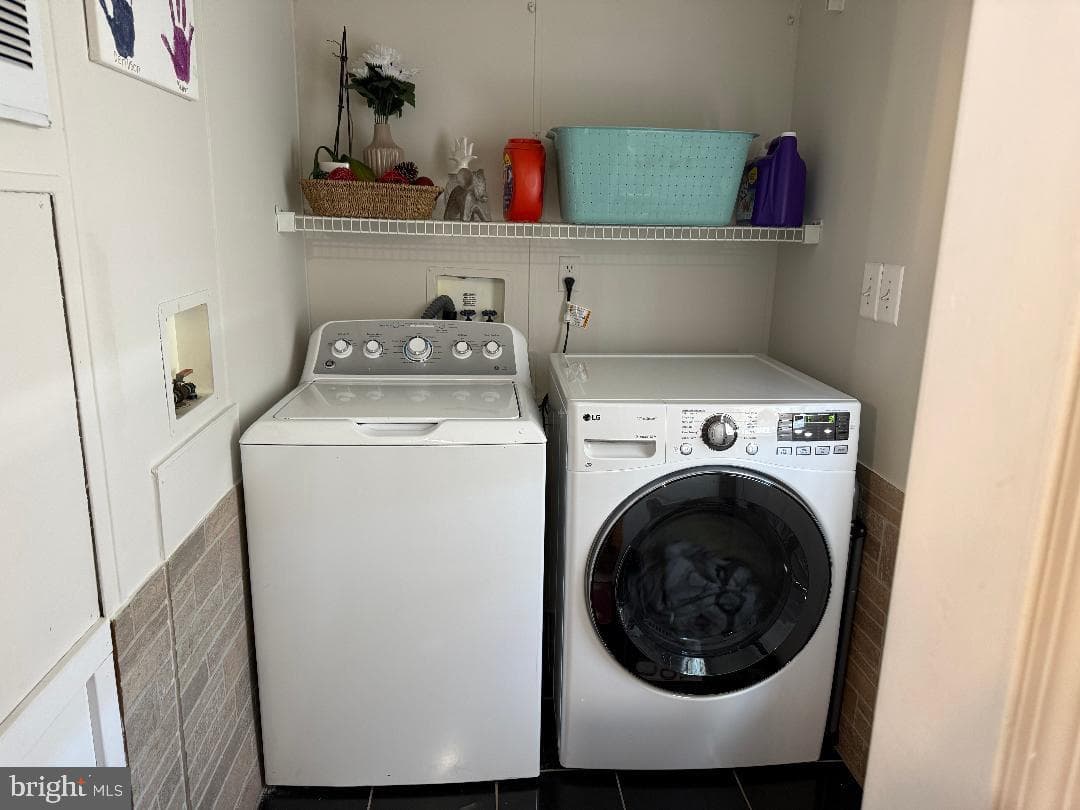 14512 Northeast Place photo 14