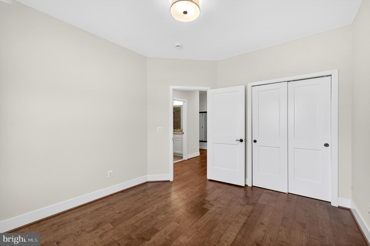 151 Center S #1 photo 43